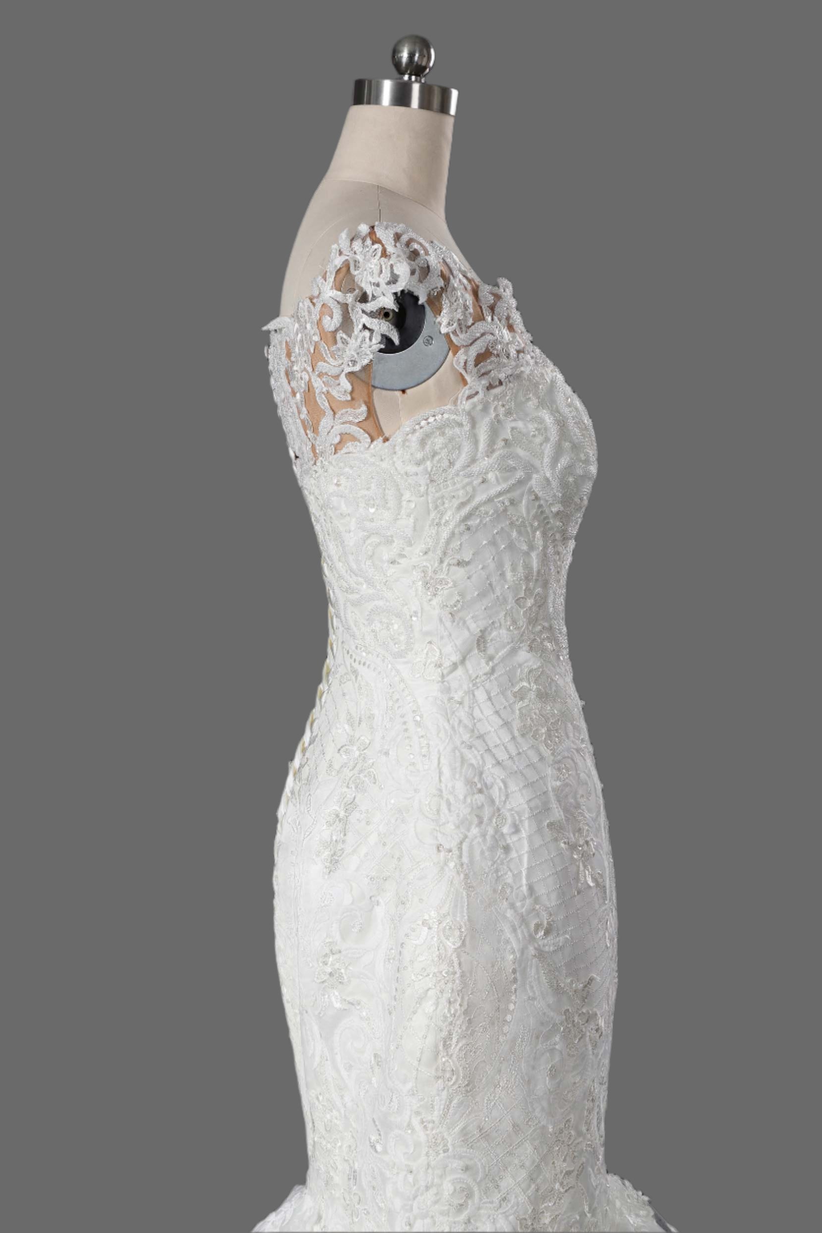 Beaded Lace Applique Tulle Mermaid Wedding Dress