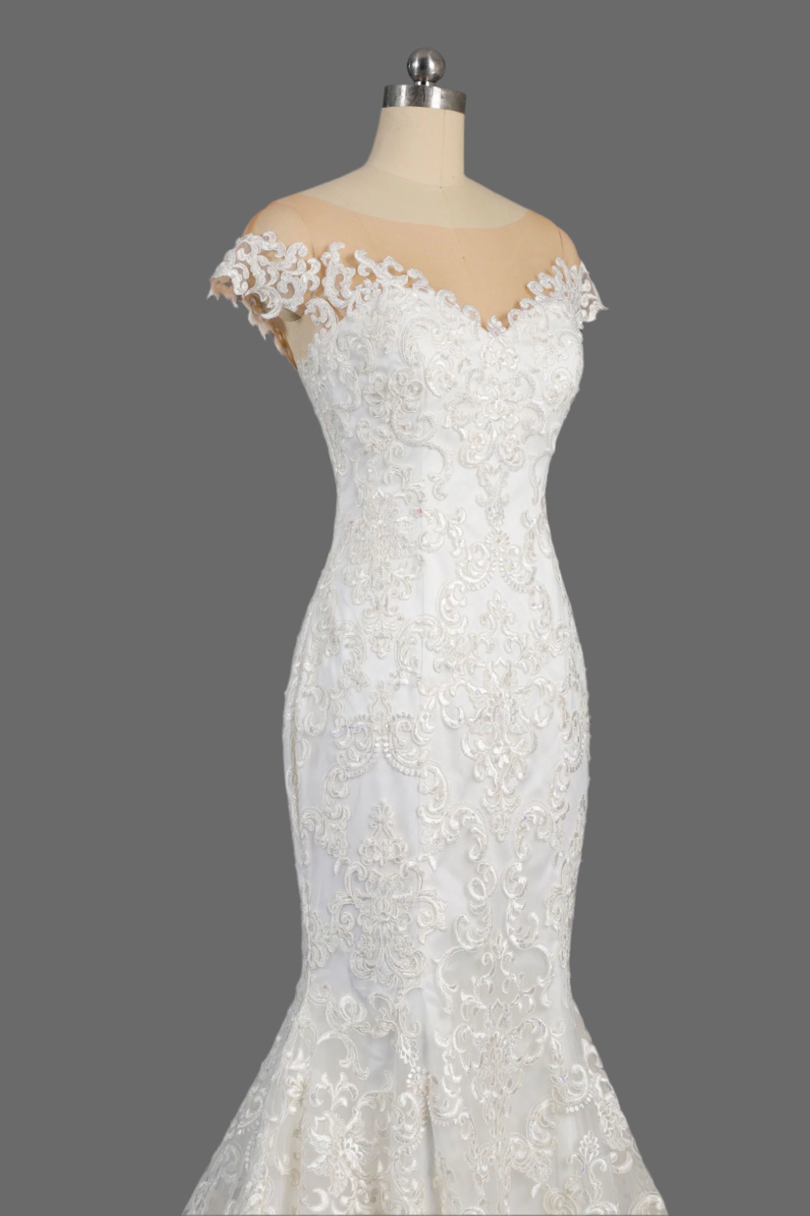 Elegant Lace Mermaid Wedding Dress with Illusion Sleeves