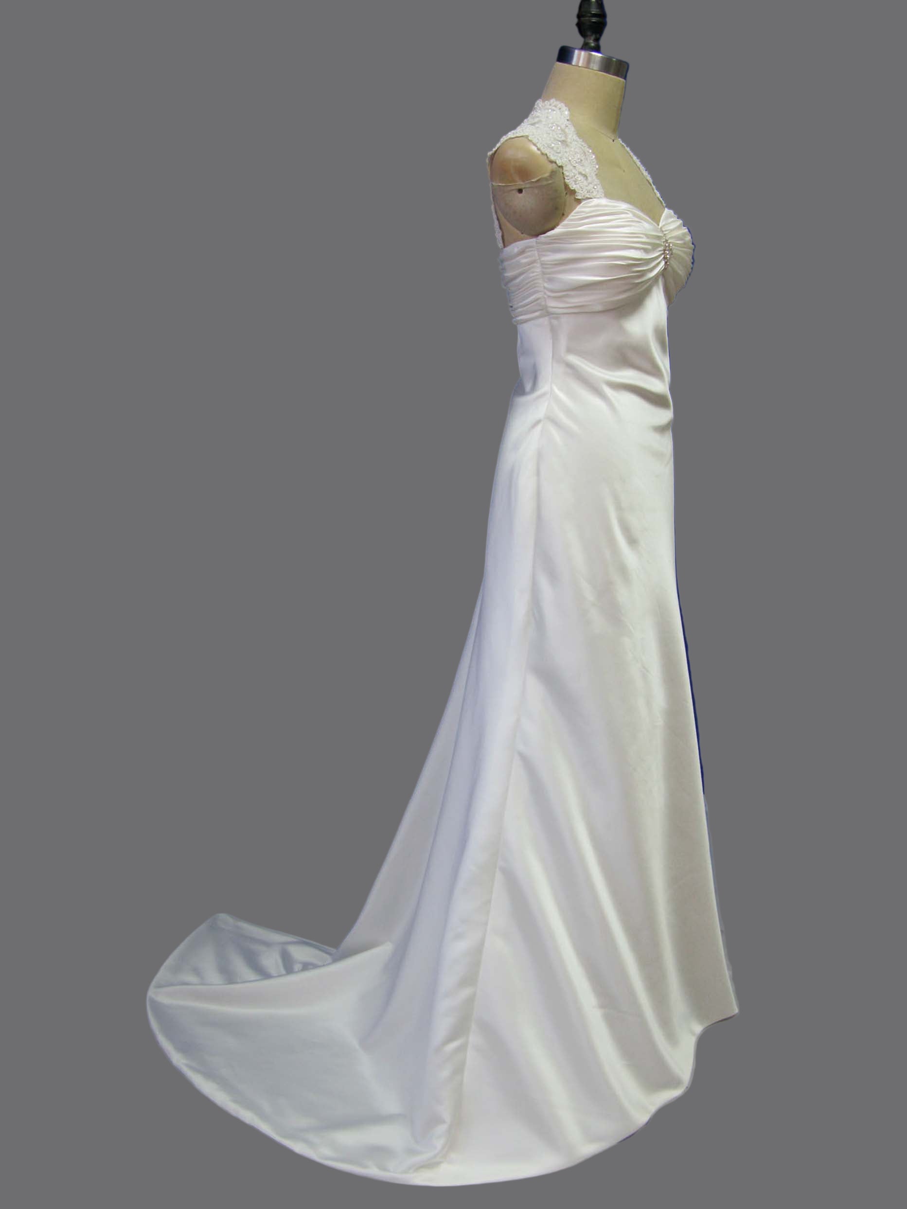Elegant Sweetheart Neckline with Lace Straps Satin Sheath Wedding Dress