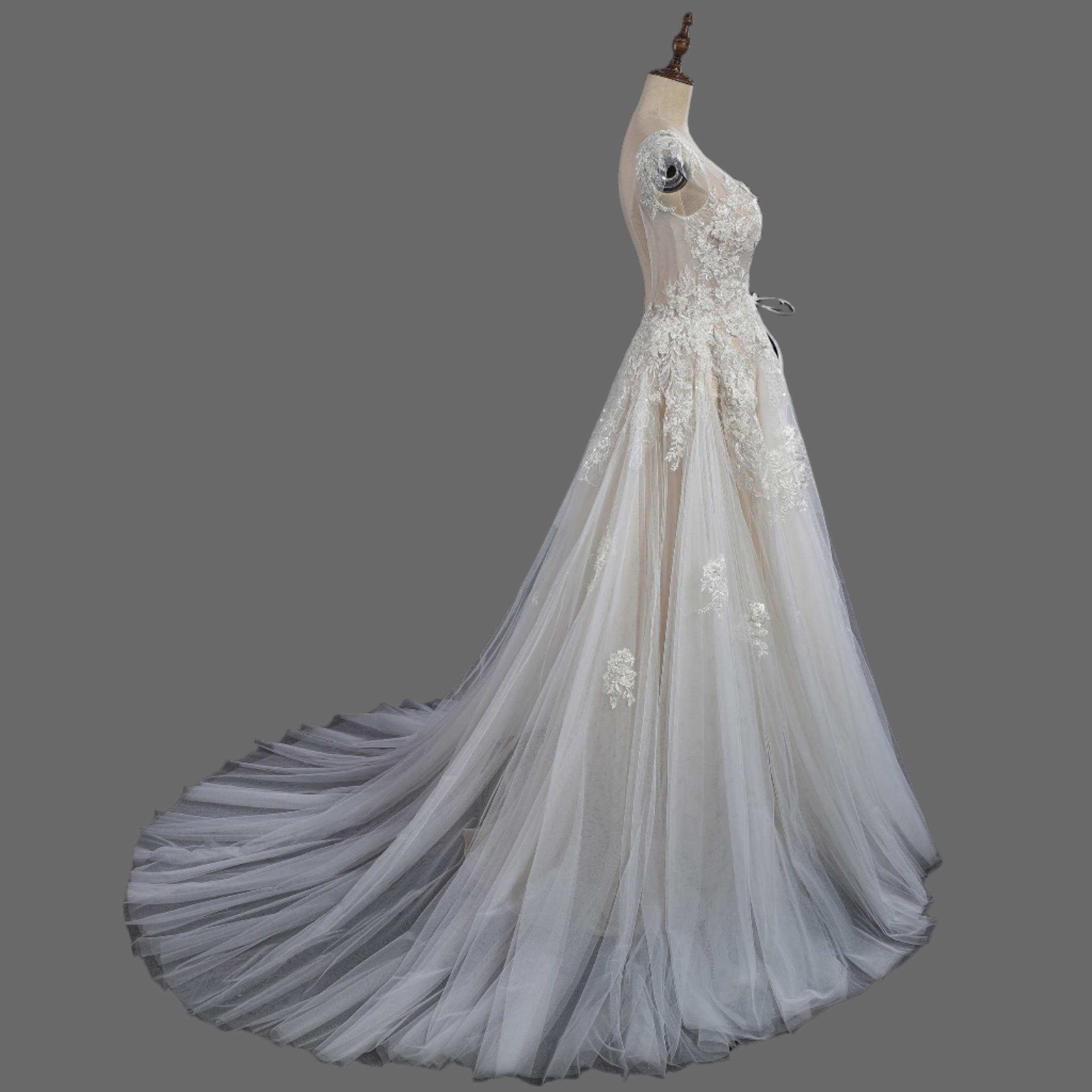 Exquisite A-Line Tulle 3D Floral Lace Wedding Dress - Elegant Bridal Gown