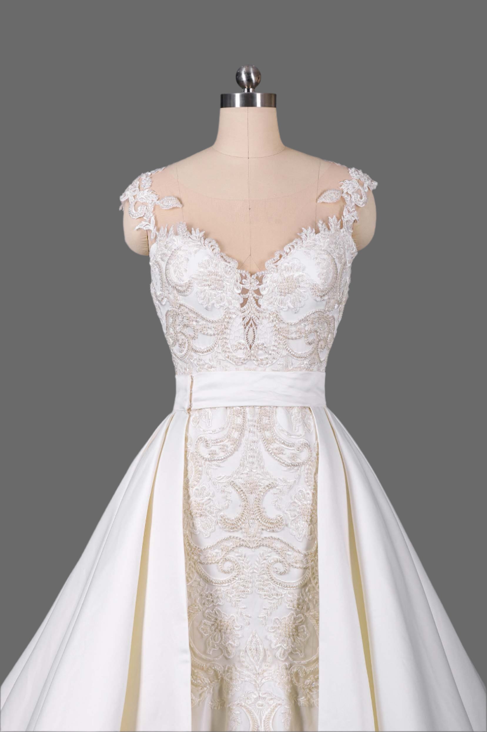 Lace Applique Mermaid Gown with Detachable Train