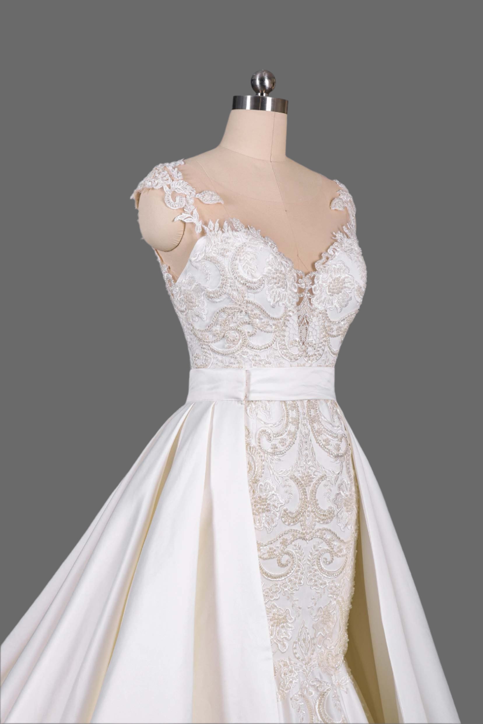 Lace Applique Mermaid Gown with Detachable Train