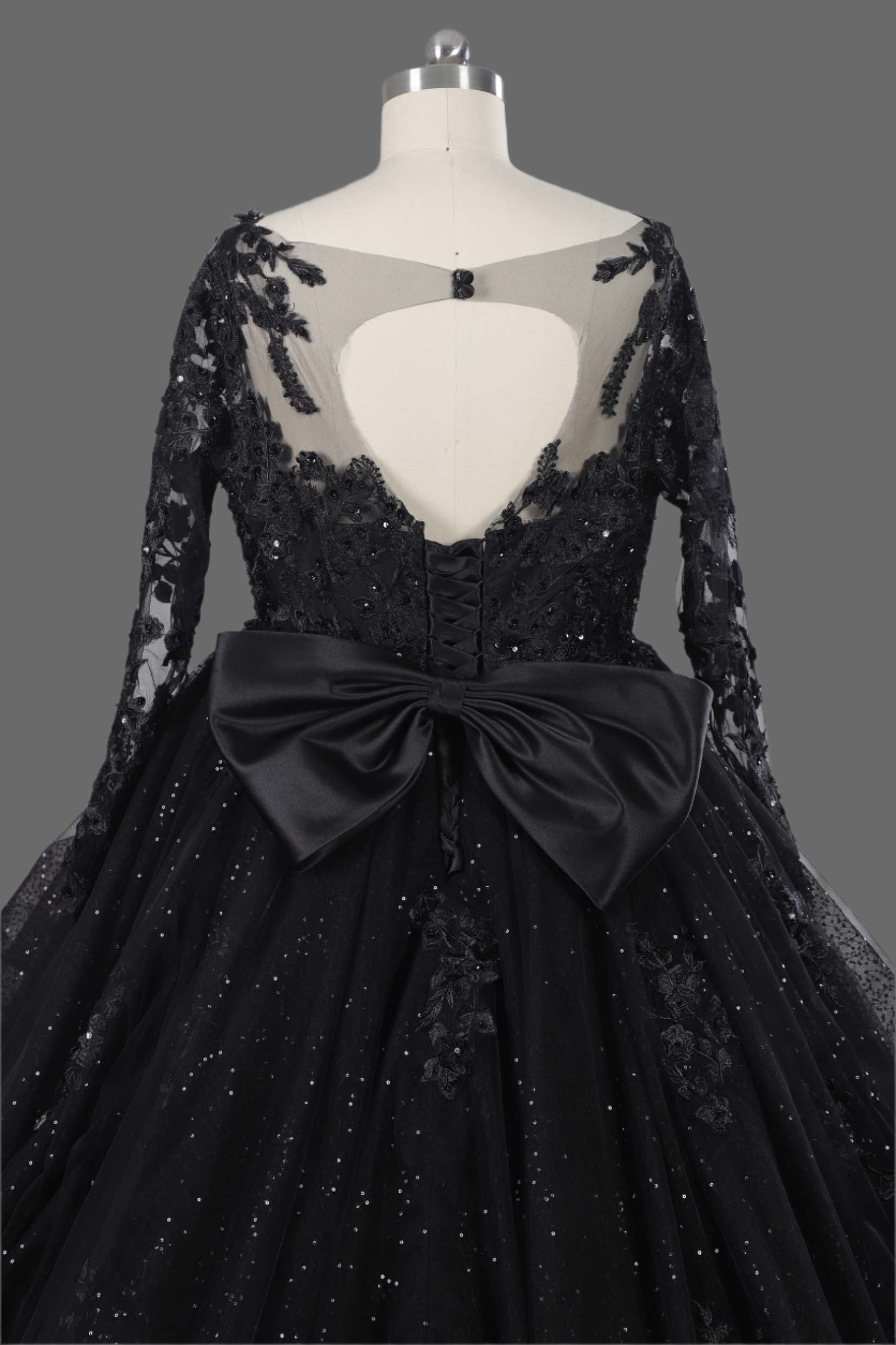 Luxury Black Ball Gown Wedding Dress with Sequins - V-Neck Long Sleeve Lace Appliqué