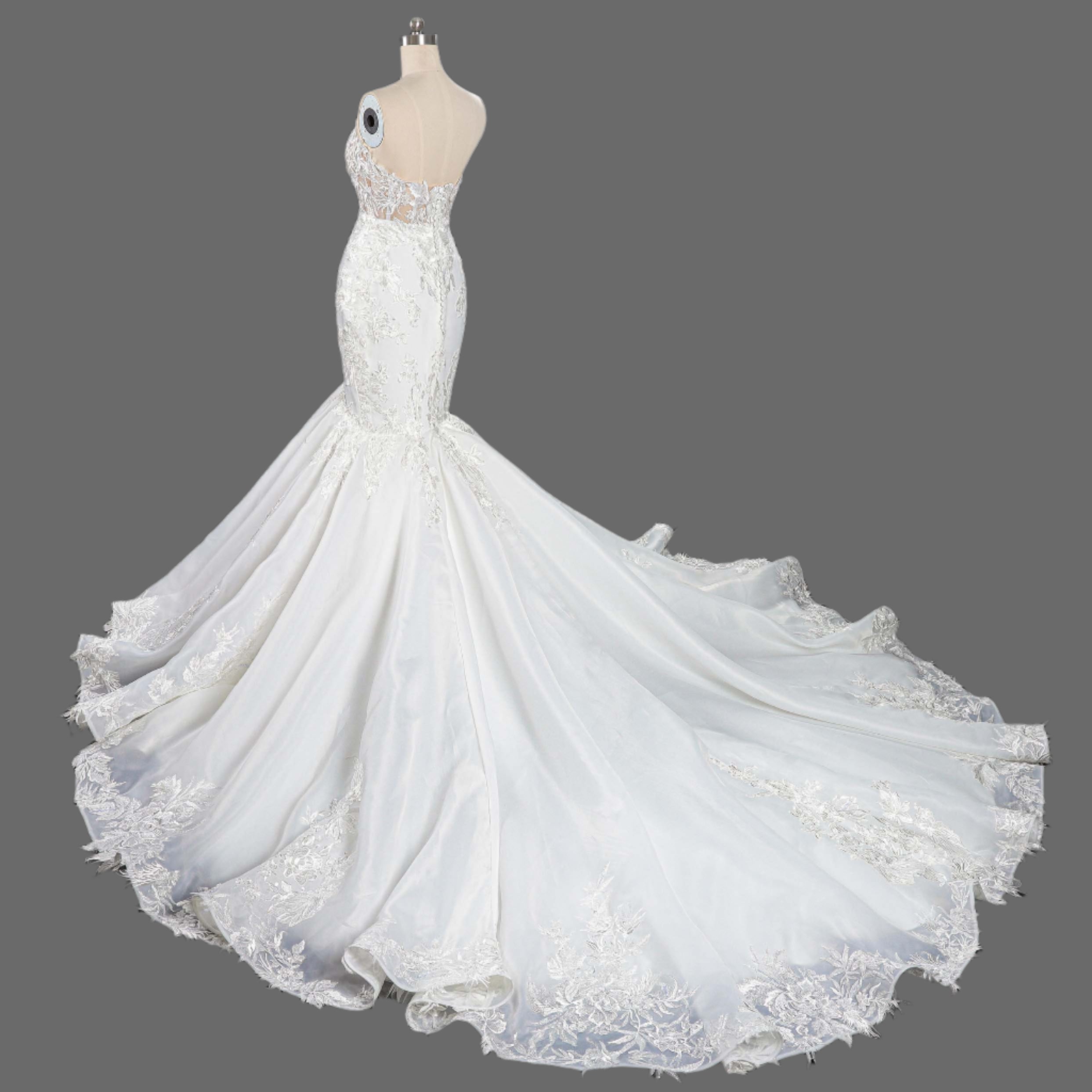 Mermaid Strapless Lace Applique Court Train Wedding Dress