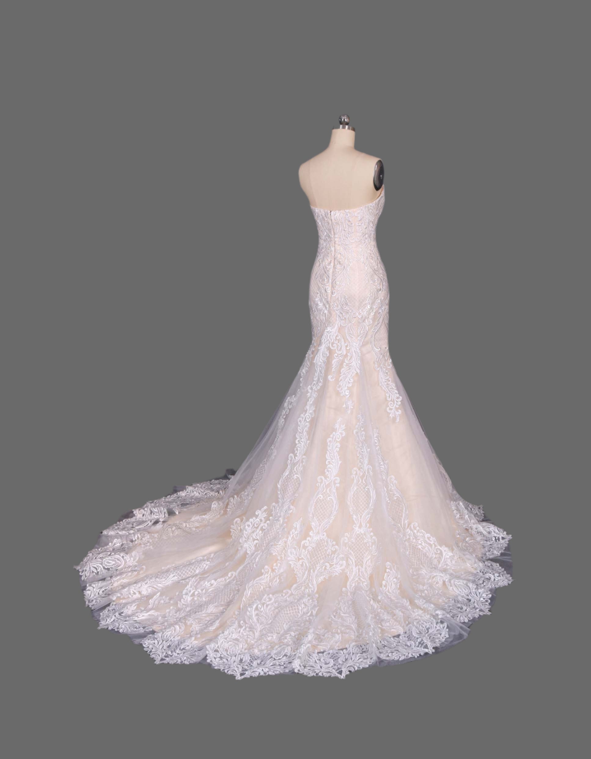 Plunge Neckline Mermaid Strapless Wedding Dress