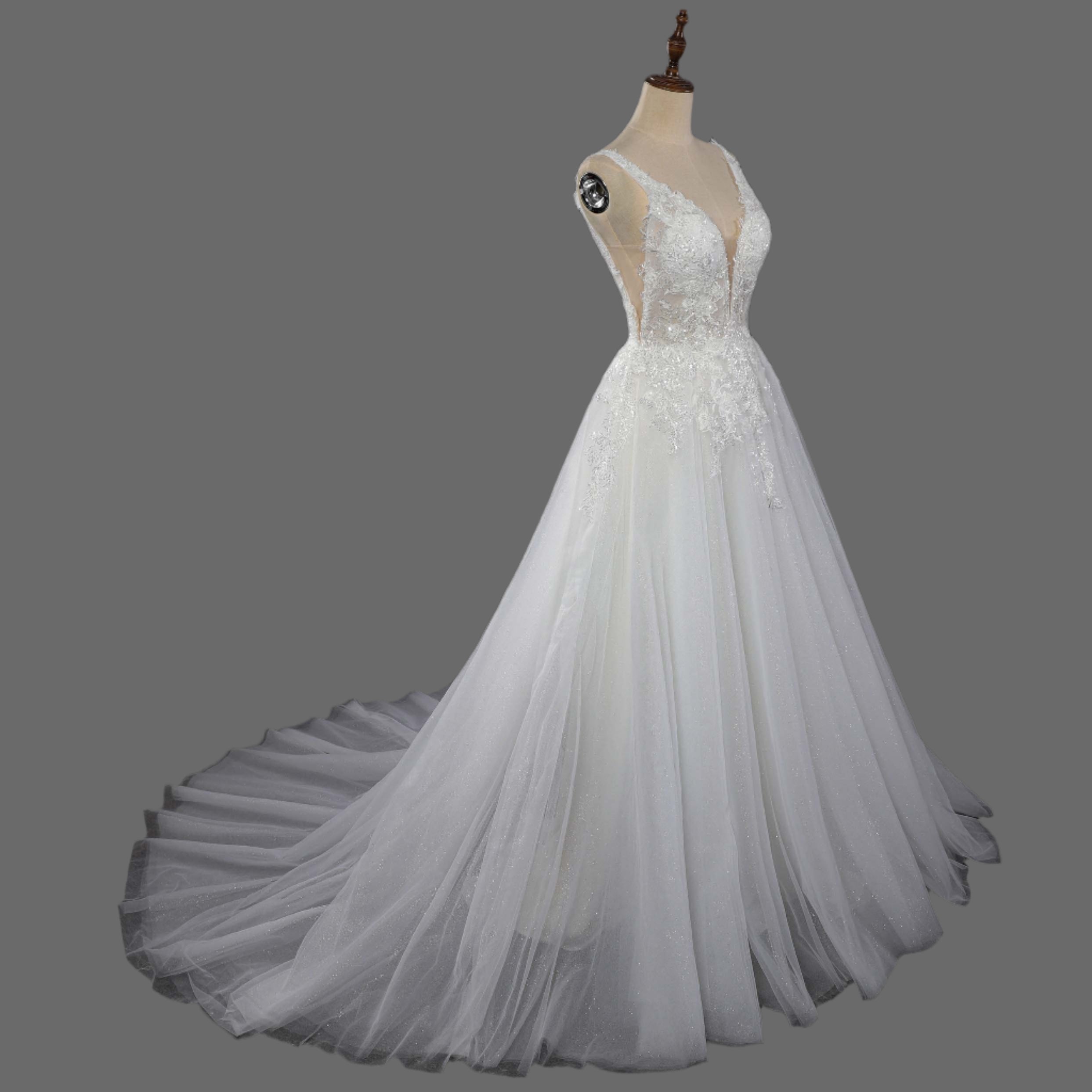 Romantic A-Line Tulle Lace Wedding Dress