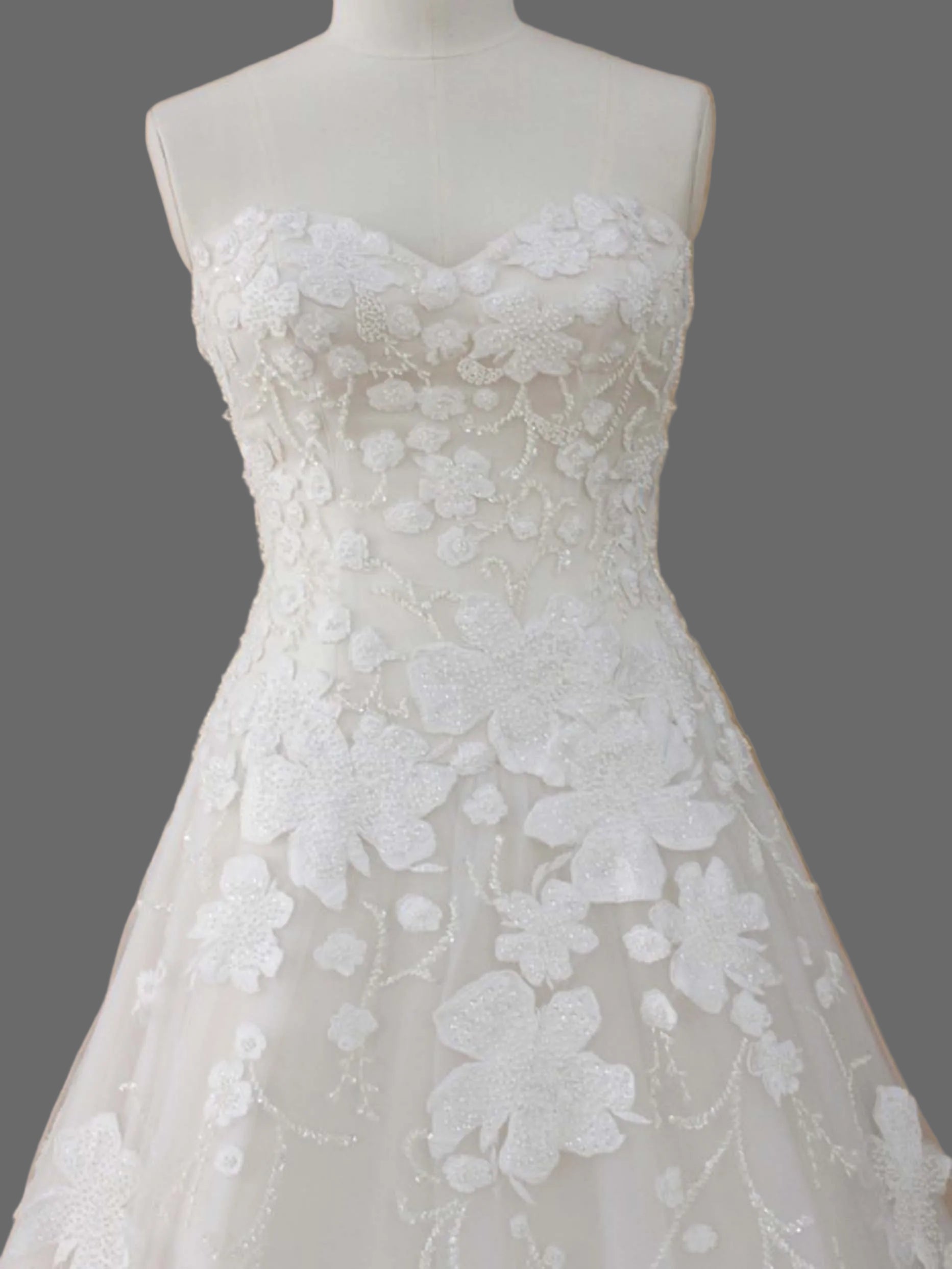 Strapless Sweetheart A-Line Wedding Dress with 3D Floral Lace Appliqués | Ivory Tulle Bridal Gown with Train