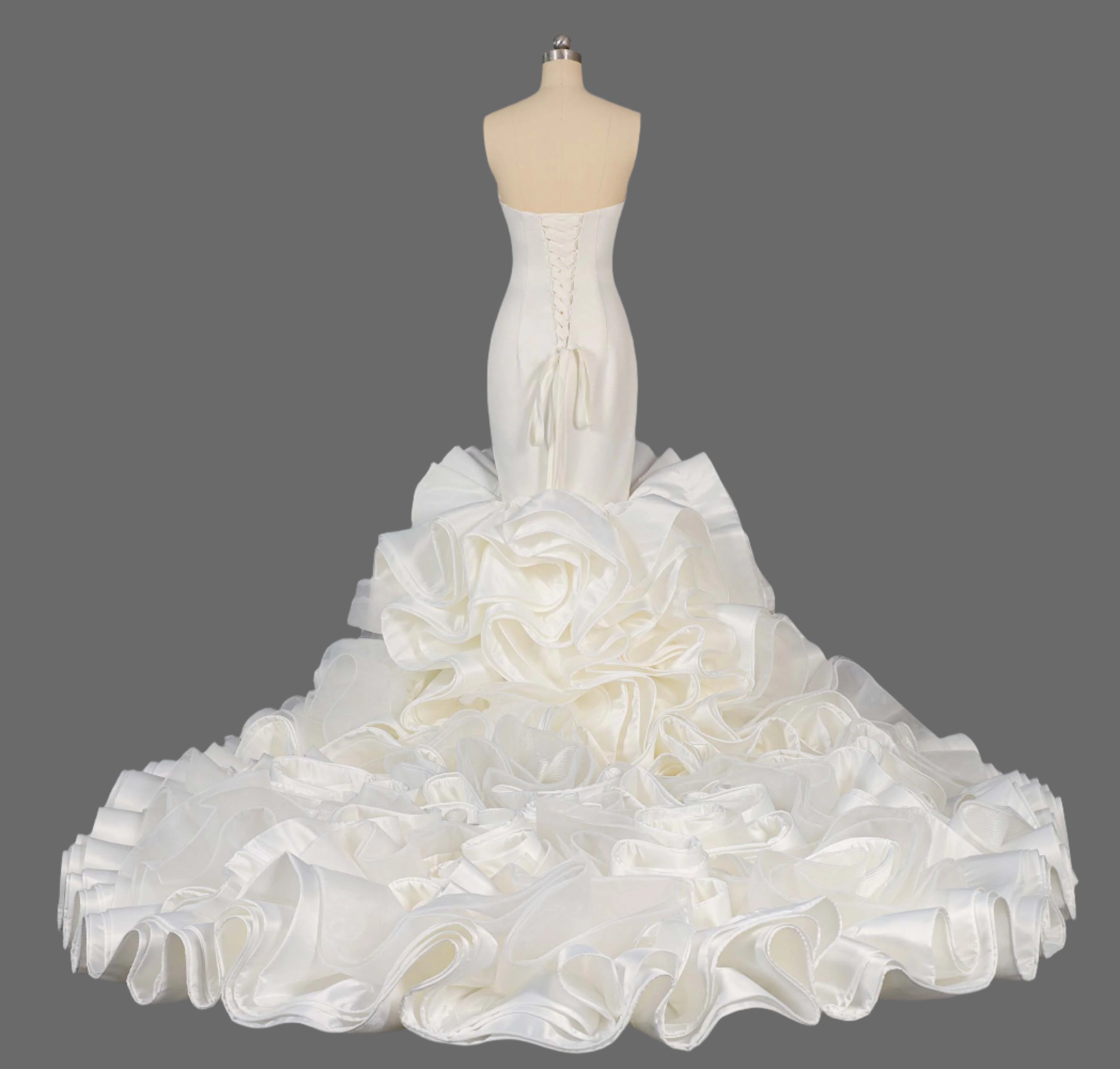 Sweetheart Mermaid Wedding Dress with Ruffled Train