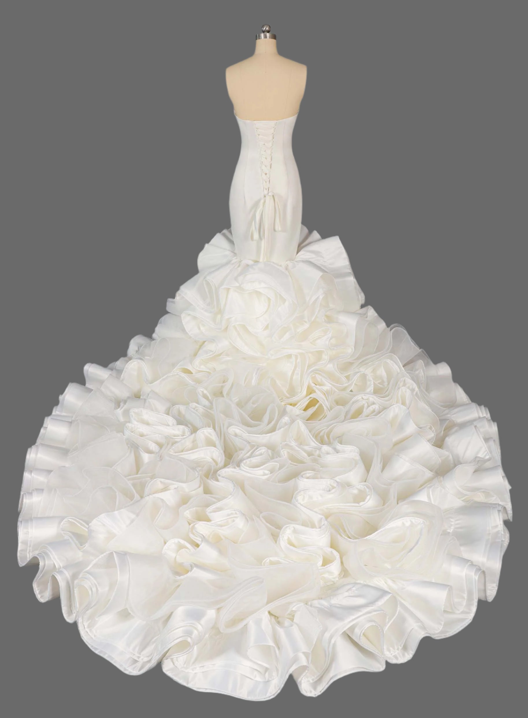 Sweetheart Mermaid Wedding Dress with Ruffled Train