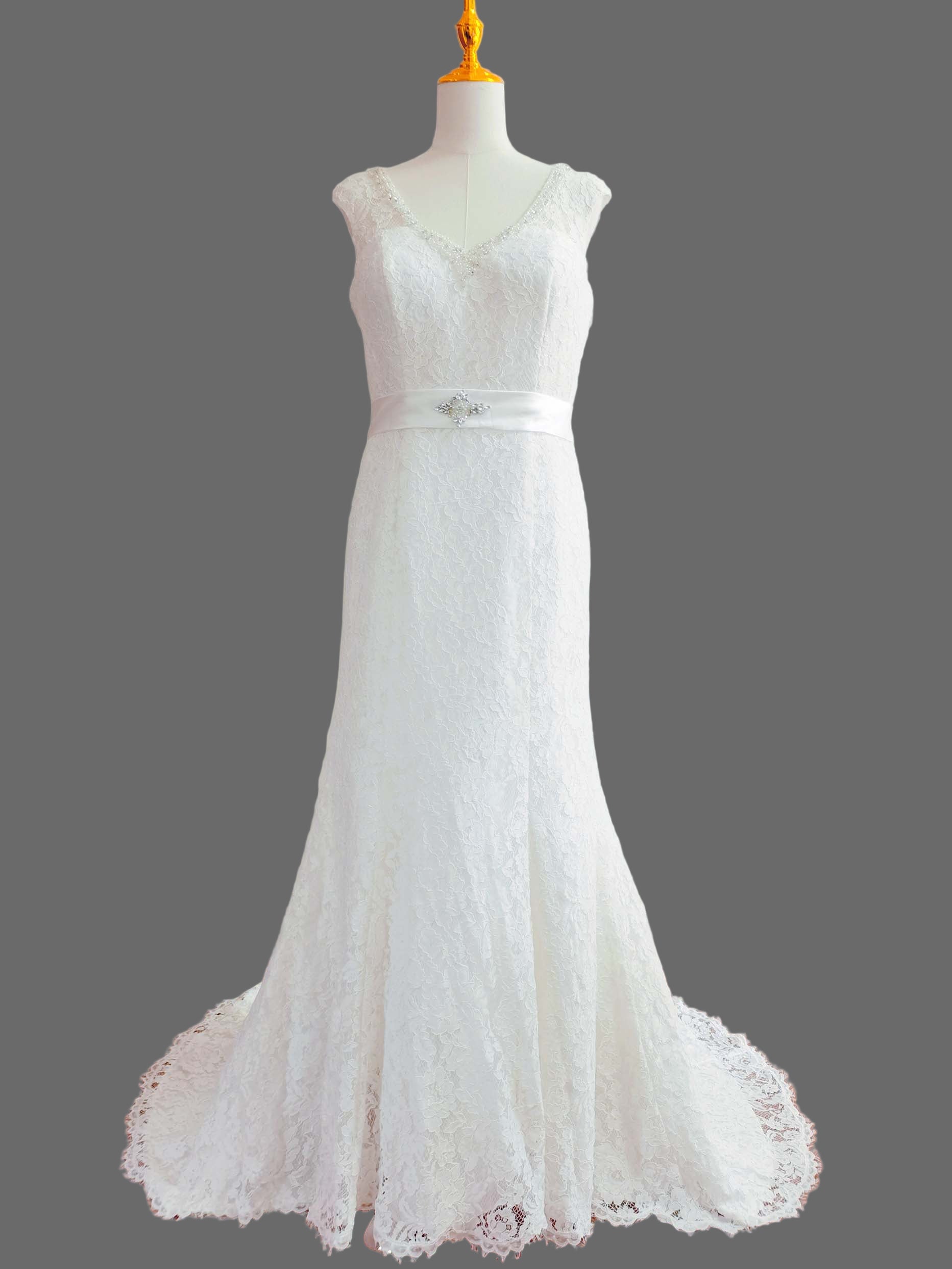 White Lace Mermaid Wedding Dress with Beaded Sweetheart Neckline and Court Train